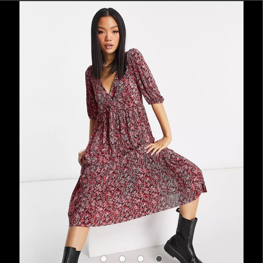ASOS  Petite plisse v neck midi tiered hem long sleeves bright pink floral print